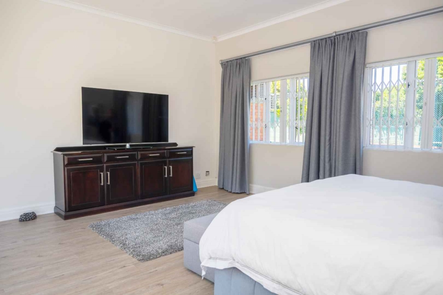 5 Bedroom Property for Sale in Walmer Eastern Cape